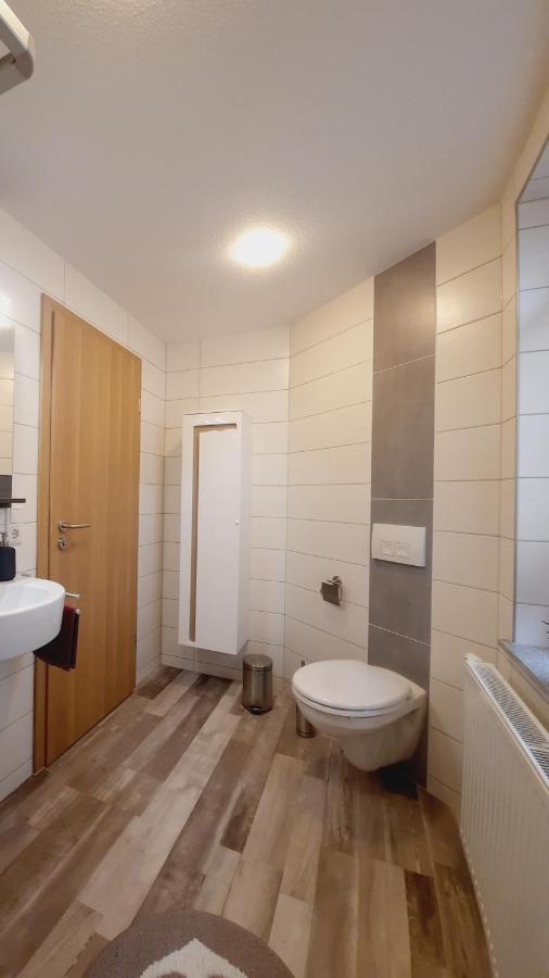 Unsere Ferienwohnung In Lengenfeld. 렌겐펠트 외부 사진