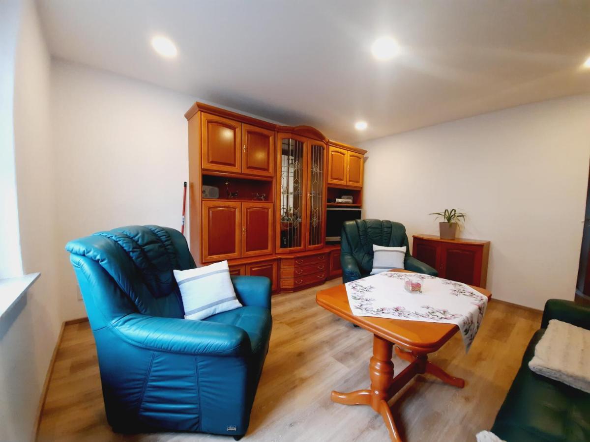 Unsere Ferienwohnung In Lengenfeld. 렌겐펠트 외부 사진